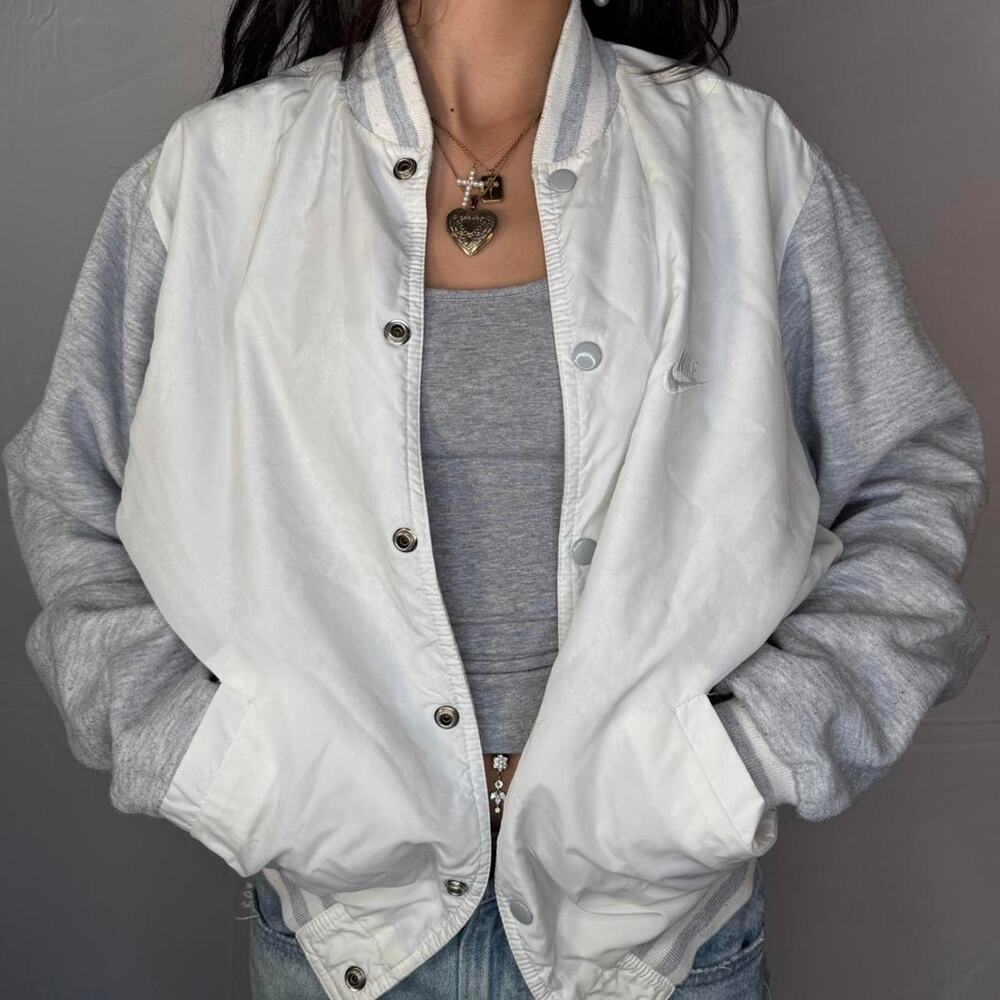 Reversible vintage grey and cream